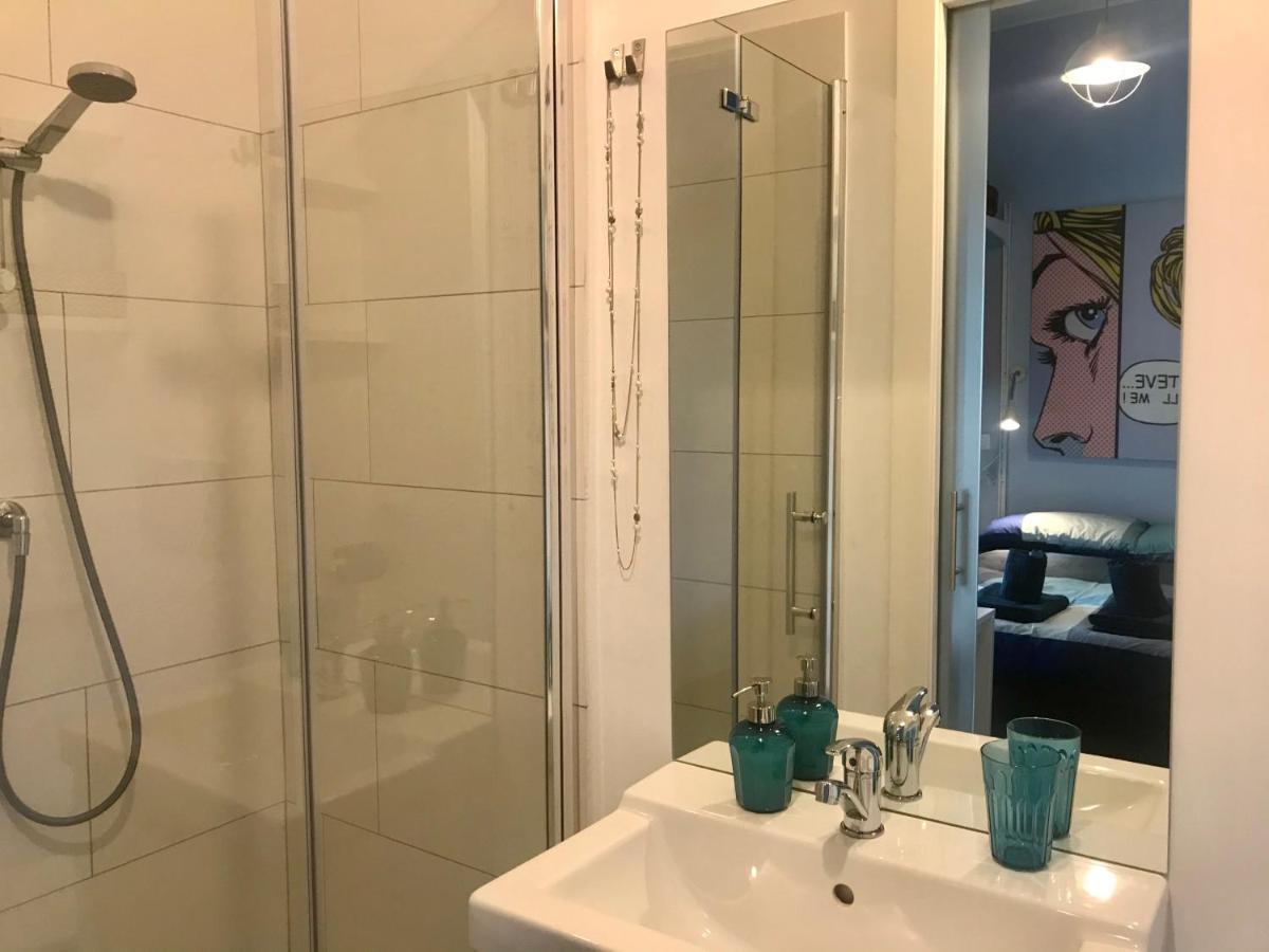 Pied A Terre Sant'Agostino Apartment Милано Екстериор снимка