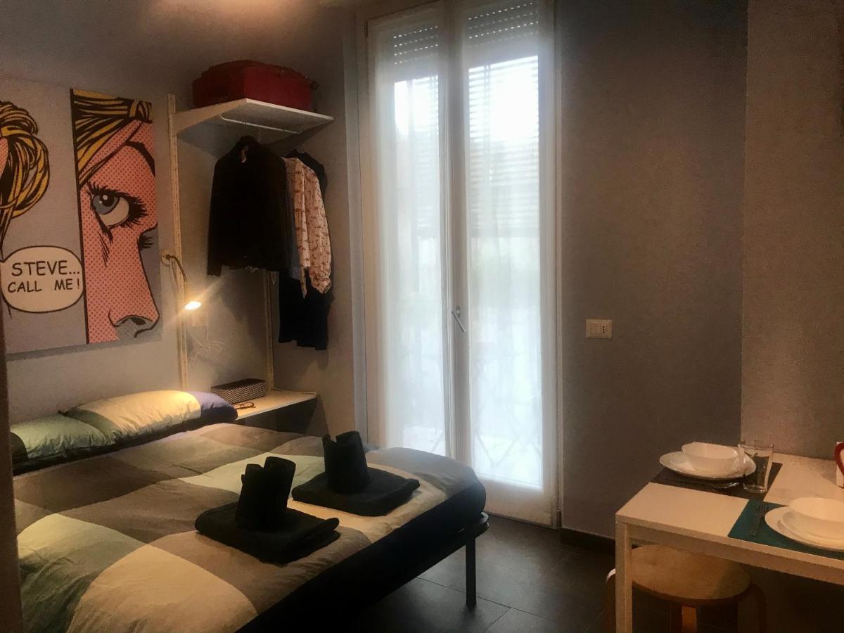 Pied A Terre Sant'Agostino Apartment Милано Екстериор снимка
